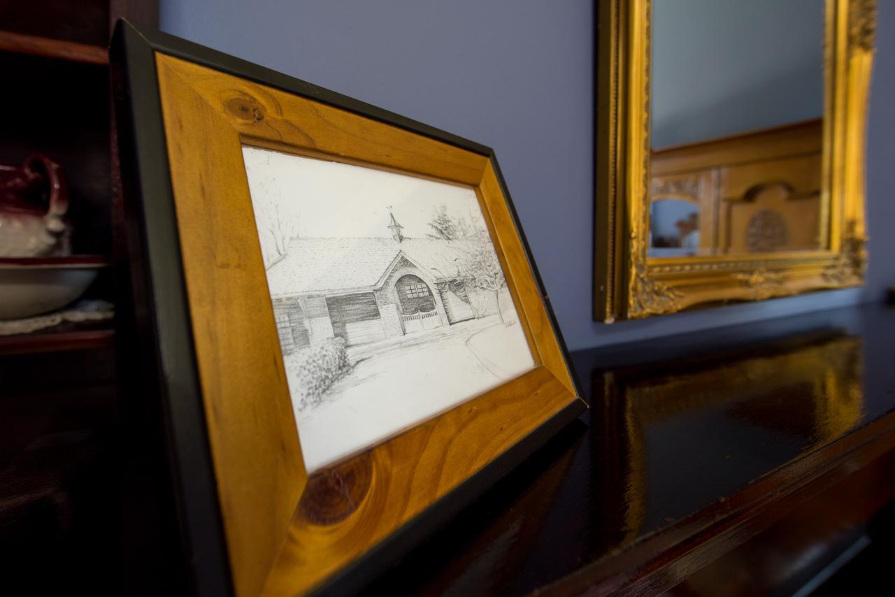 Petersons Armidale Winery And Guesthouse Exterior foto